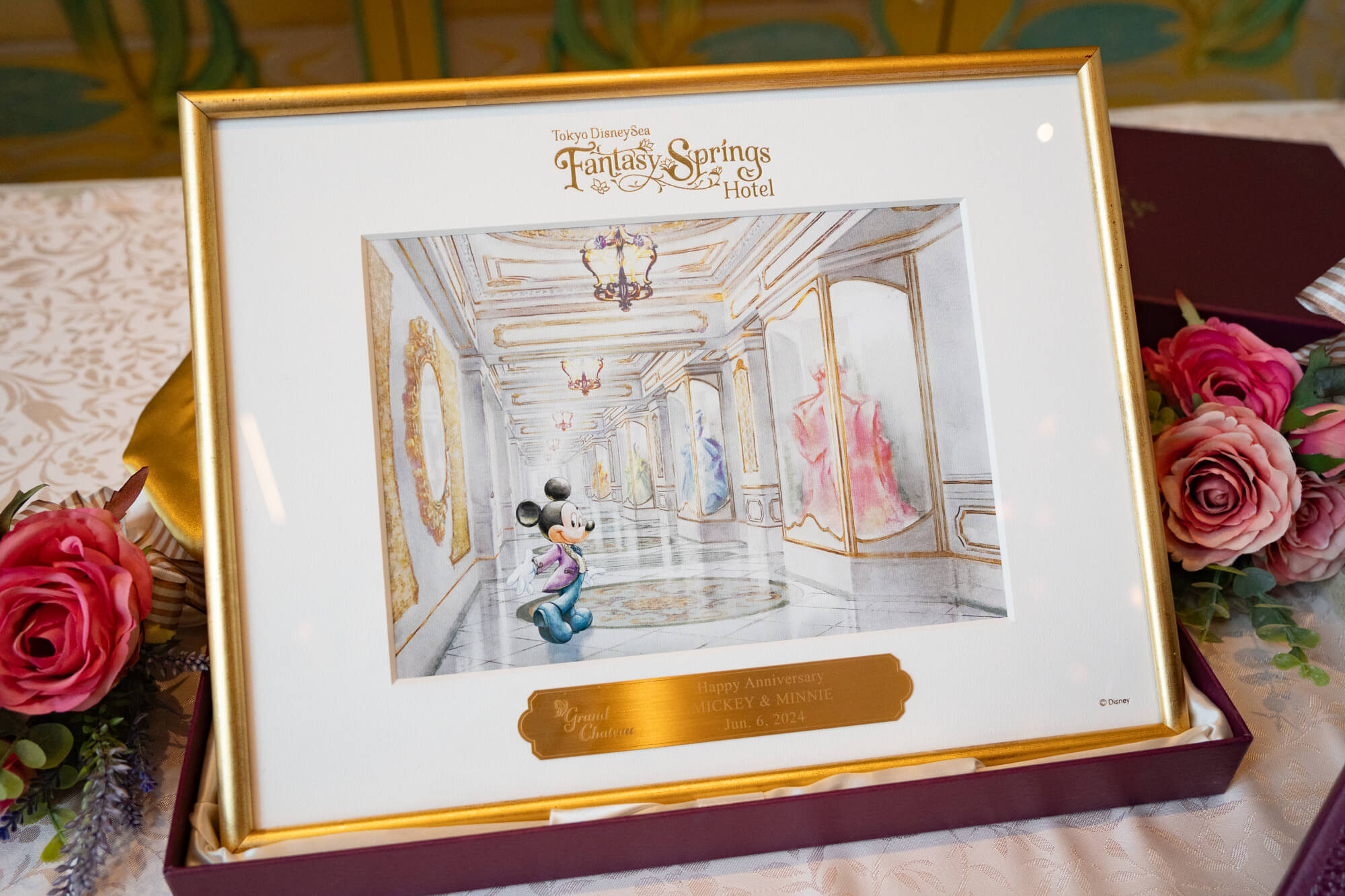 新ディズニーホテル宿泊者限定トートバッグやミッキーのキーホルダー