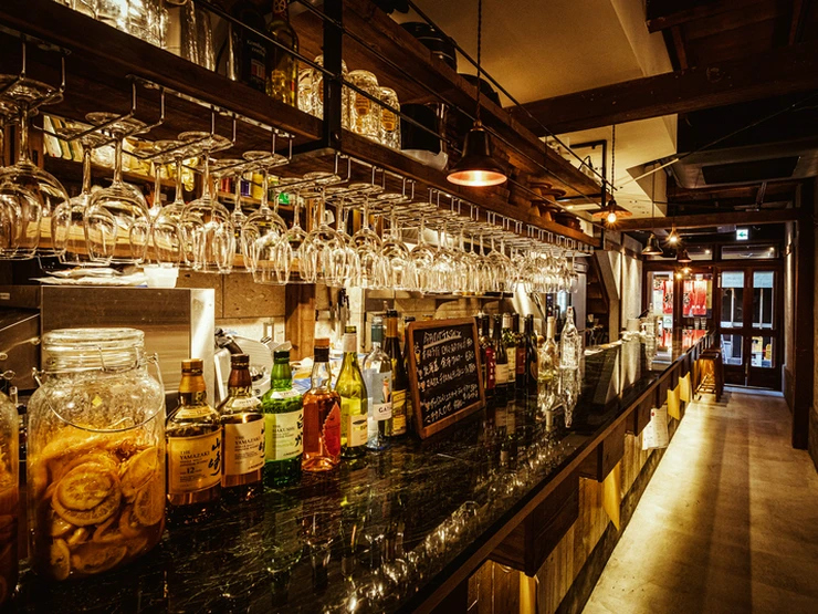 仕事帰りにサクッと立ち寄れるスタンディングorカウンターバー5選