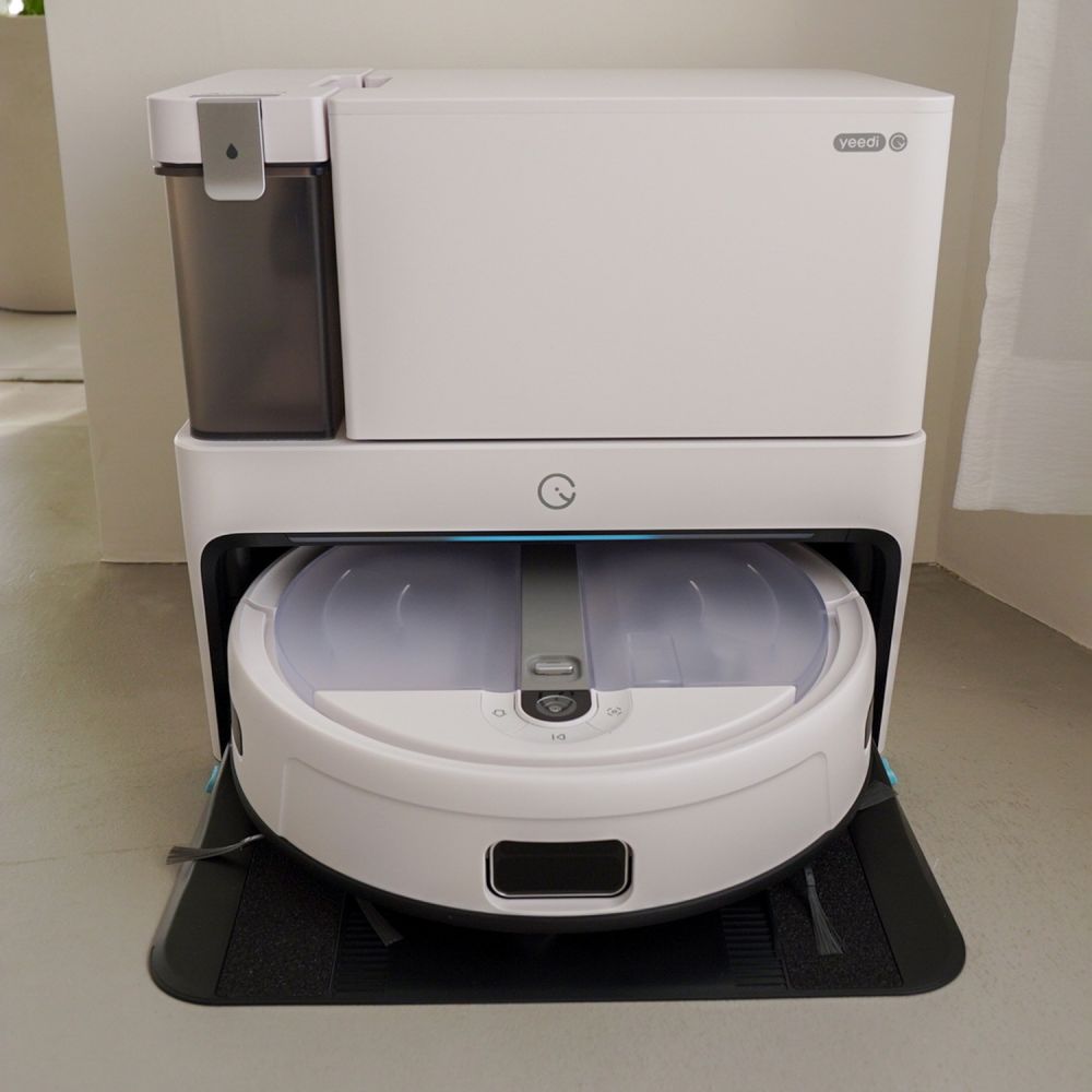 yeedi cubeをレビュー！9万円台ながら水拭き・自動洗浄・乾燥のついて