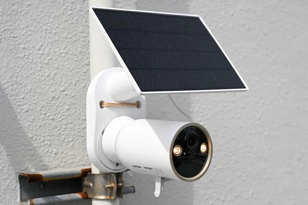 TP-Link Tapo C460 KITをレビュー！電池いらずのソーラーパネル対応