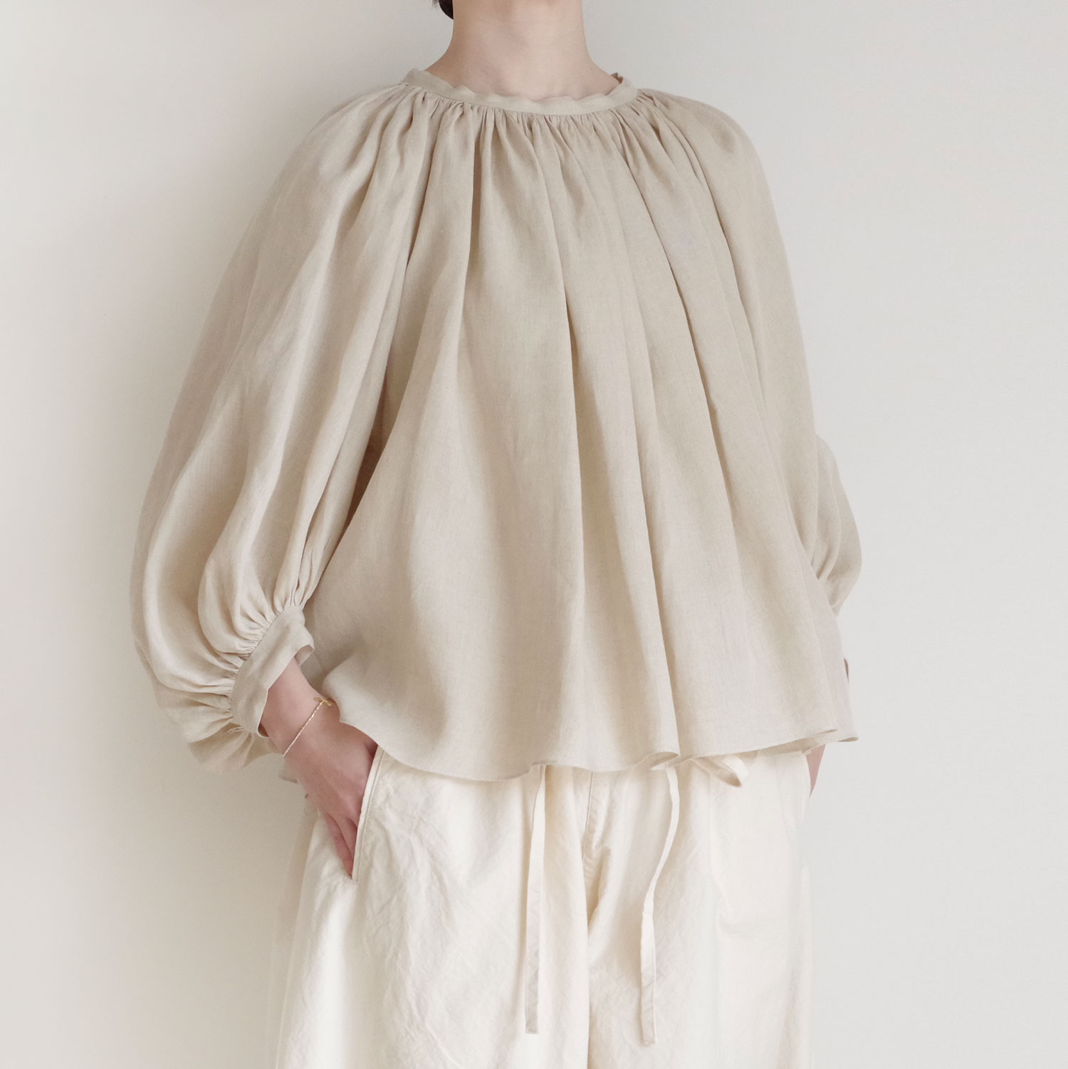 R&D.M.Co- オールドマンズテーラー : DENSELY LINEN GATHER SMOCK