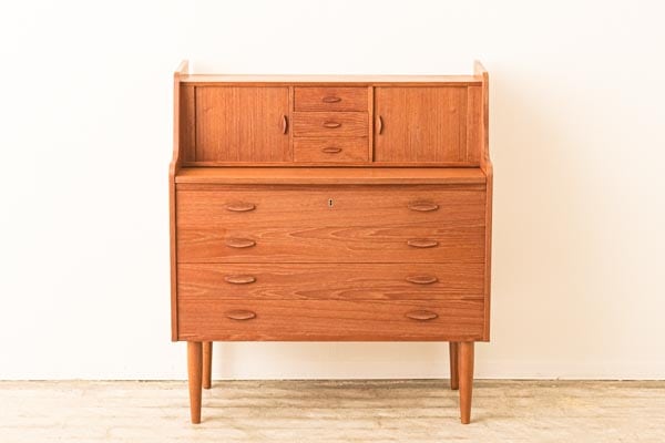 ライティングデスク