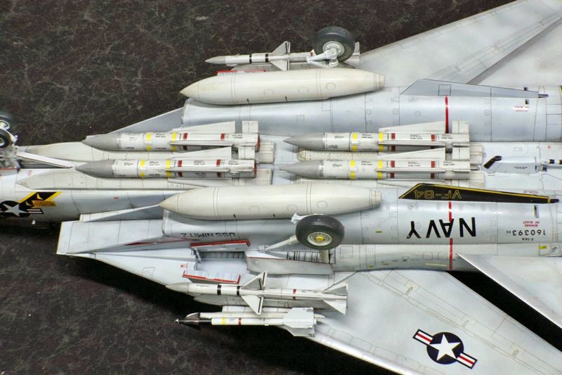 1/48 F-14A トムキャット ジョリー・ロジャース完成品｜艦船模型の販売