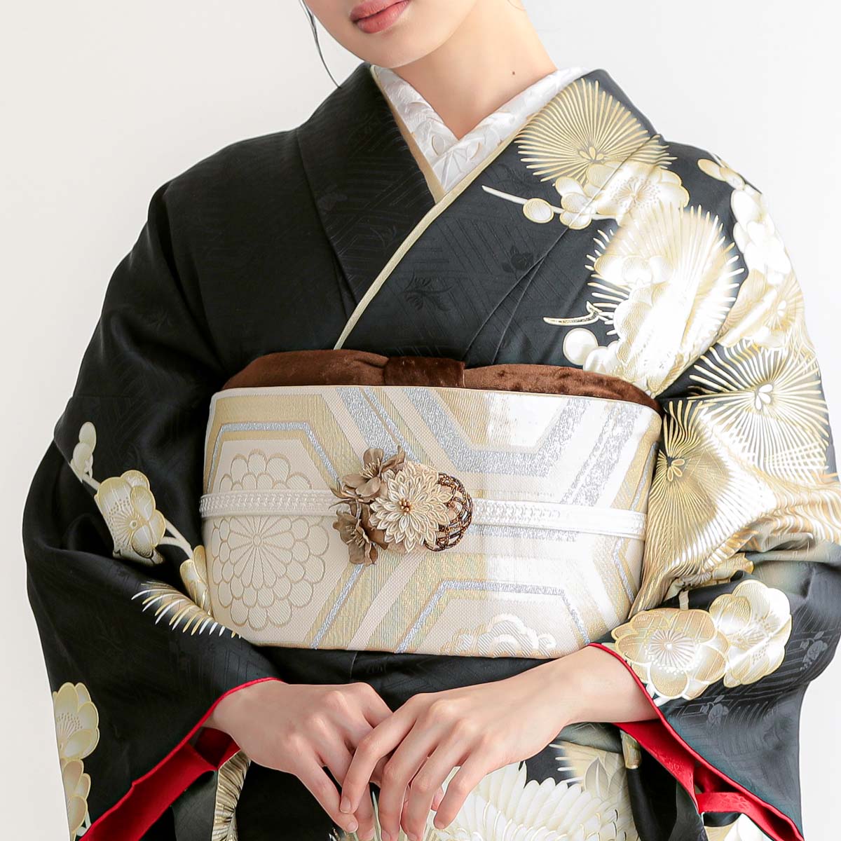 黒金 鶴に松梅（【振袖・袋帯・長襦袢のセット商品】） | FURISODE