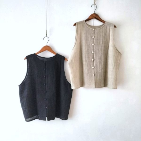 Papas 圧縮ウール クルミ釦 胡桃 クルミボタン 縮絨 ウールベスト くるみ ベスト - Farandole ONLINE SHOP