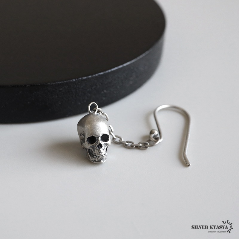 シルバー925 ドクロの揺れが目を惹くドロップピアス [es470] | ピアス