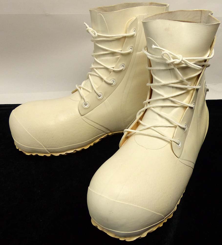 未使用】カナダ製 米軍放出品 / Air Boss ミッキーマウスブーツ