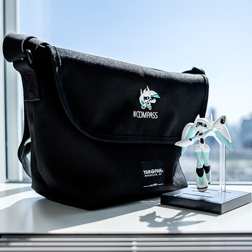 YAKPAK コラボミニメッセンジャーバッグ（ver.Voidoll） | 販売終了品