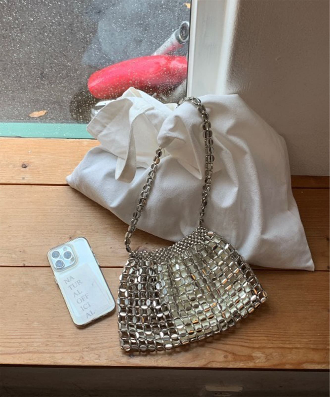 DEVICE select 】 メタルシルバー ビーズ ミニ ハンドバッグ キラキラ