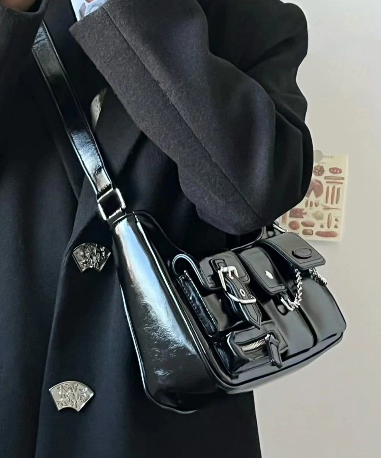 DEVICE select 】 マルチポケット チェーン ショルダーバッグ