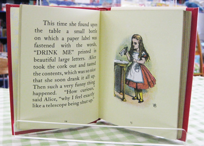 Alice's Adventures in Wonderland ～不思議の国のアリス～ 金貼りミニ