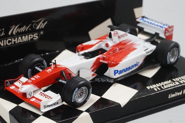 1/43 ミニチャンプス 400030172 パナソニック トヨタ レーシング F1