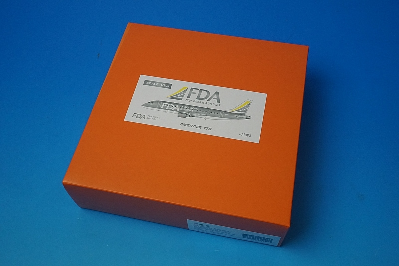 1/200 エンブラエル175 FDA フジドリームエアライン 10号機 シルバー