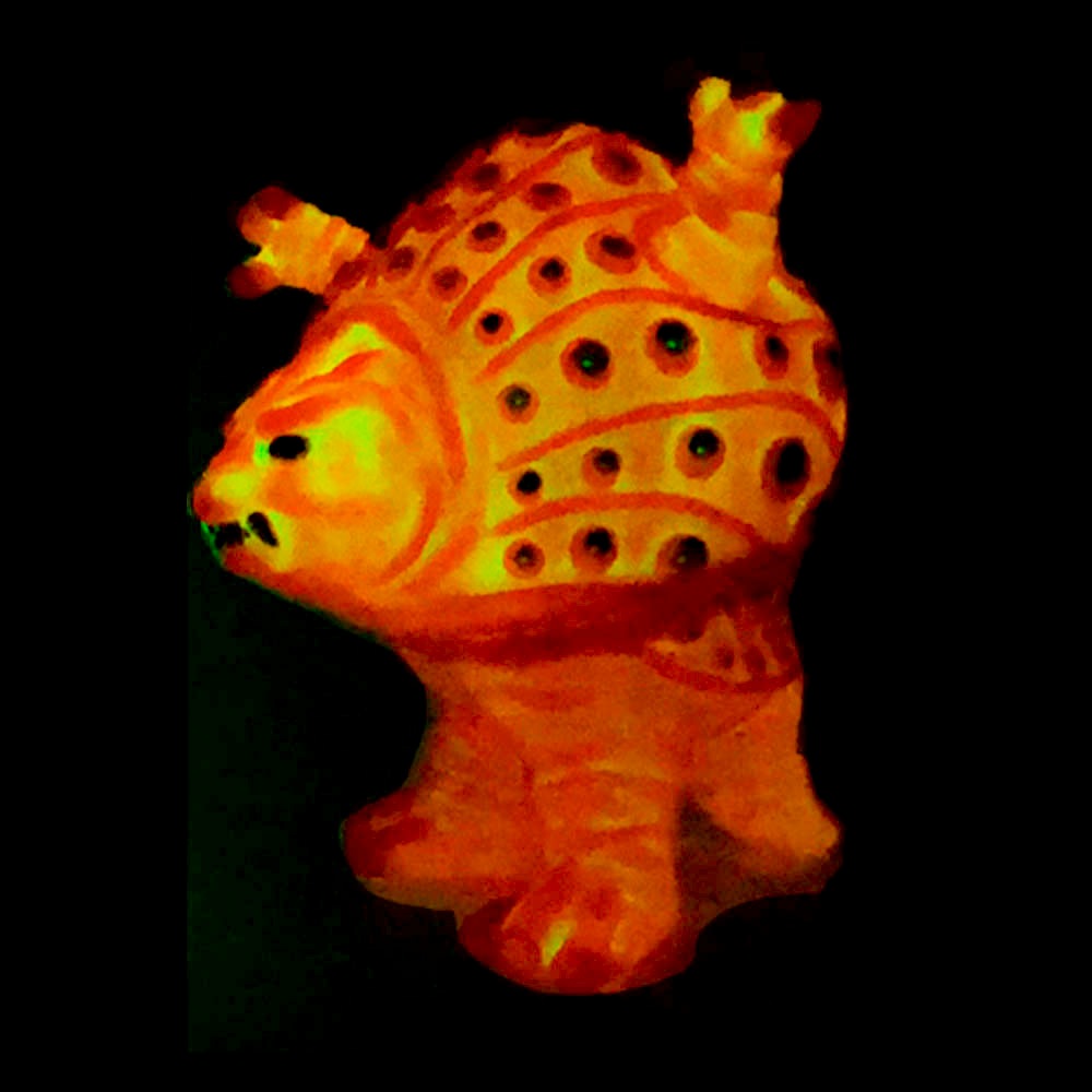 ソフビ】【MAX TOY】タッコング（蓄光二重成型）墓場の画廊限定/MAXTOY