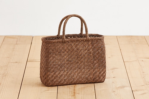 悠帆作 やまぶどう籠 (国産/網代編み/極細ひご/定番型/中サイズ) (約