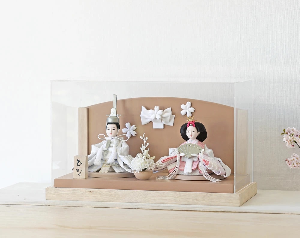 雛人形 コンパクト Lapucelle mocha(ラピュセル モカ)｜上品なモカ色