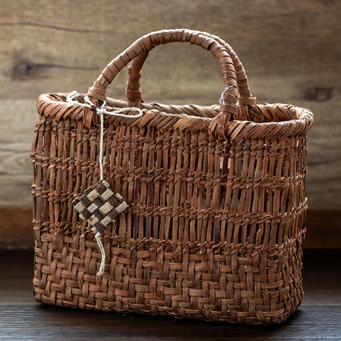 WAKAHATA social club／山葡萄カゴ