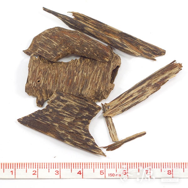 香木,沈香（じんこう）,沈香、笹、爪 | 香源 お香・線香館 - 公式