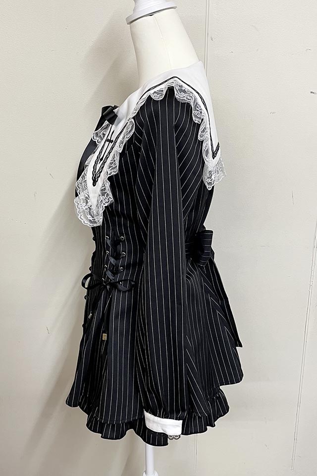 MA*RS】【二点セット】スピンドル付きクロス刺繍セットアップ - BLK