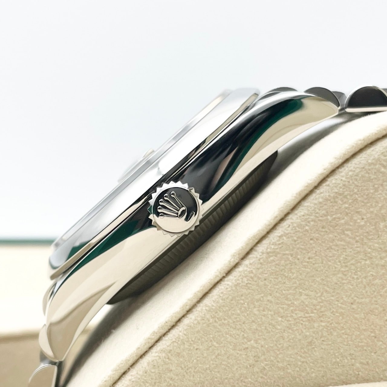 2025年8月ギャラ！】ロレックス デイトジャスト 126200 ミントグリーン