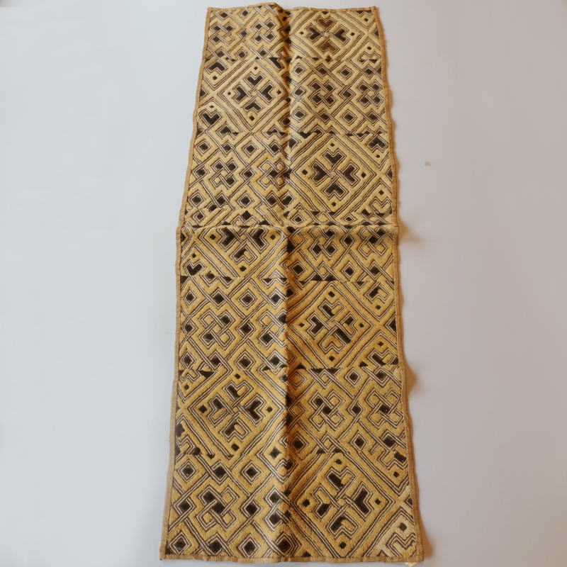 クバ王国 草ビロード 55cm×153cm ラフィア椰子布｜マライカ公式通販