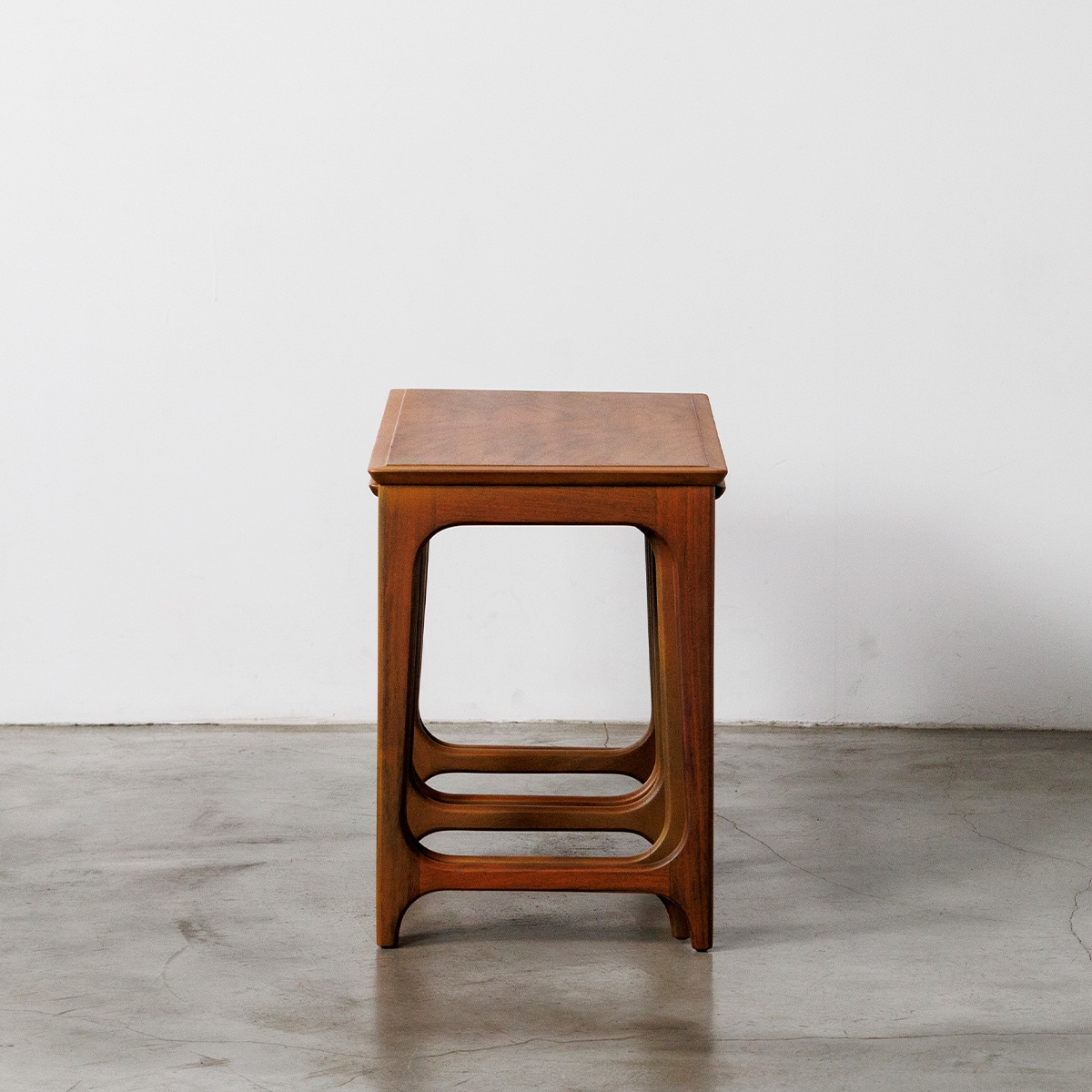 ローズウッドのネストテーブル [MF-053]｜一点モノ家具通販のマルニ