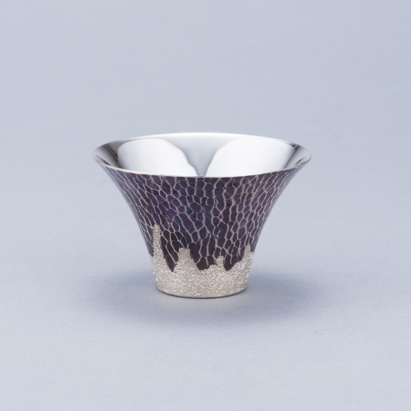 純銀 ぐいのみ 富士山 古美仕上 | 銀製品,酒器 | 森銀器製作所公式