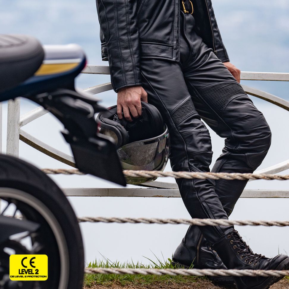 バイク 【2XL追加決定】CEレベル2プロテクター付き レザーパンツ[DP-39