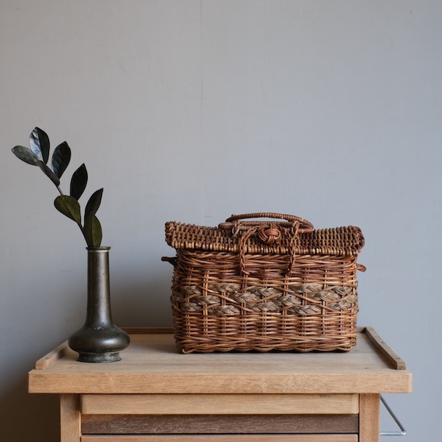 あけび 蓋付き籠｜古雑貨,籠 バスケット｜古家具・アンティーク家具 R