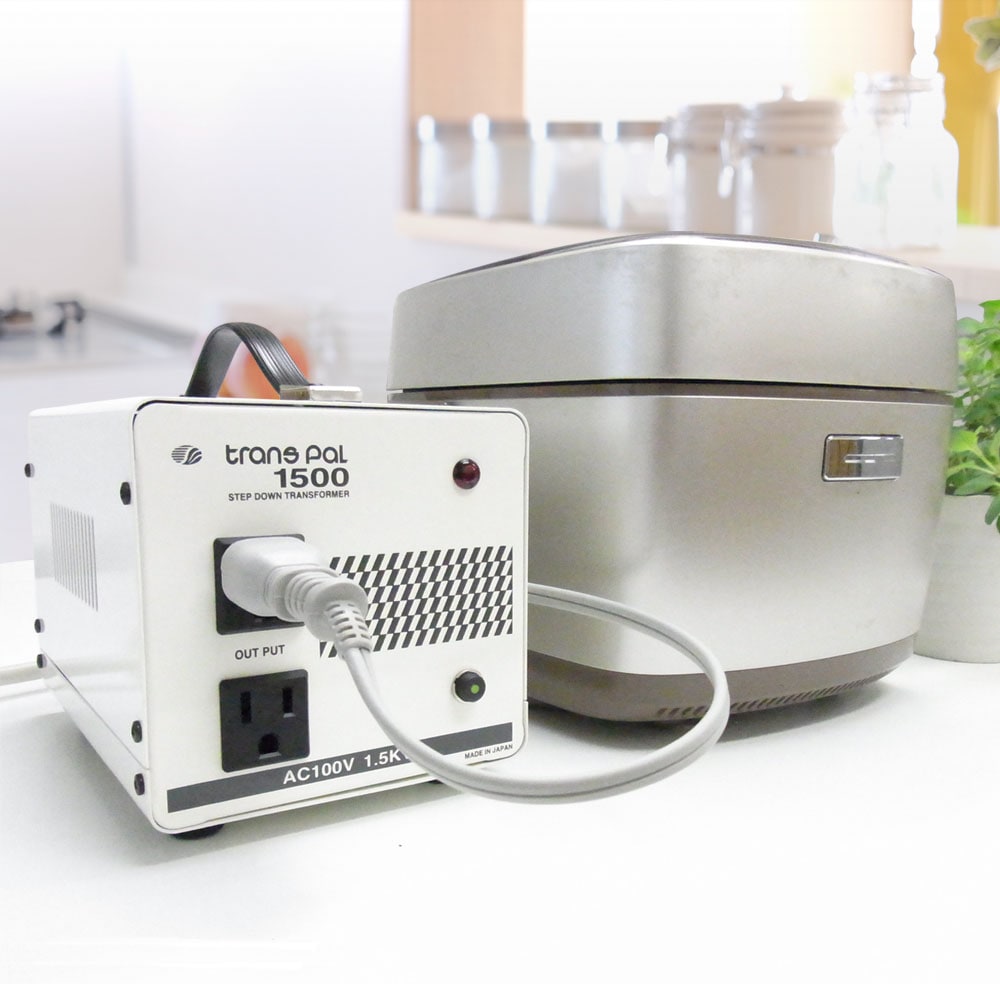 PAL-1500AP 海外用 1500W 変圧器 ダウントランス [スワロー電機
