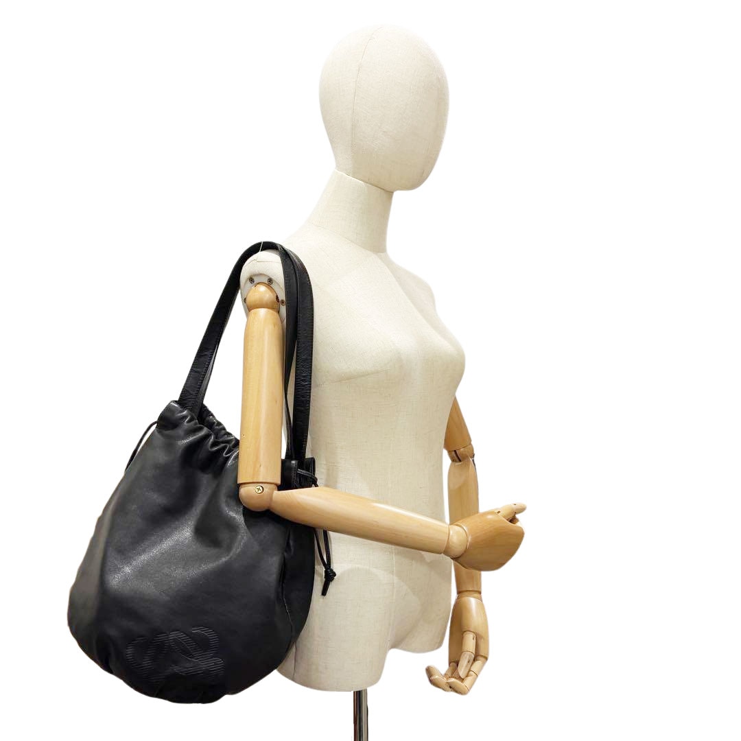 LOEWE ロエベ 巾着ショルダーバッグ アナグラム ナッパレザー ブラック