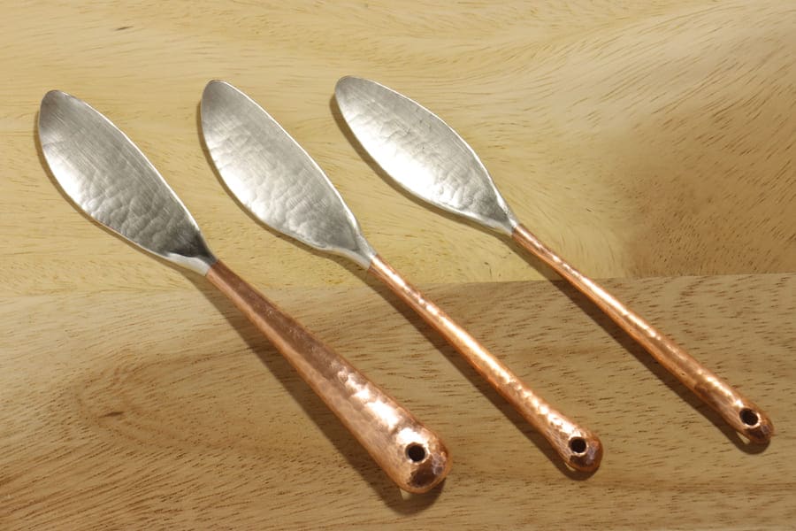 バターナイフ 細め・両利きタイプ | yurisuke 【 北海道 スロウなお