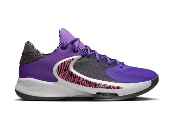 NIKE ZOOM FREAK 4 'ACTION GRAPE' ナイキ ズーム フリーク 4 ヤニス