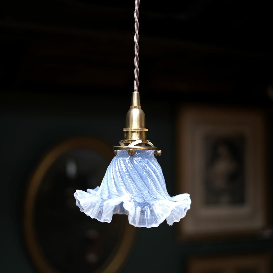 HOLD）アンティーク ガラスシェードフリルランプ イギリス 綺麗な