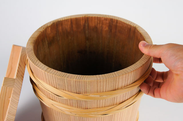 木桶のお手入れ | 越前有機味噌蔵 マルカワみそ