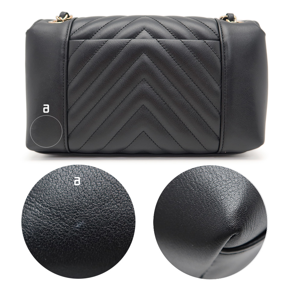 シャネル Vステッチ チェーンショルダーバッグ ラムスキン ブラック