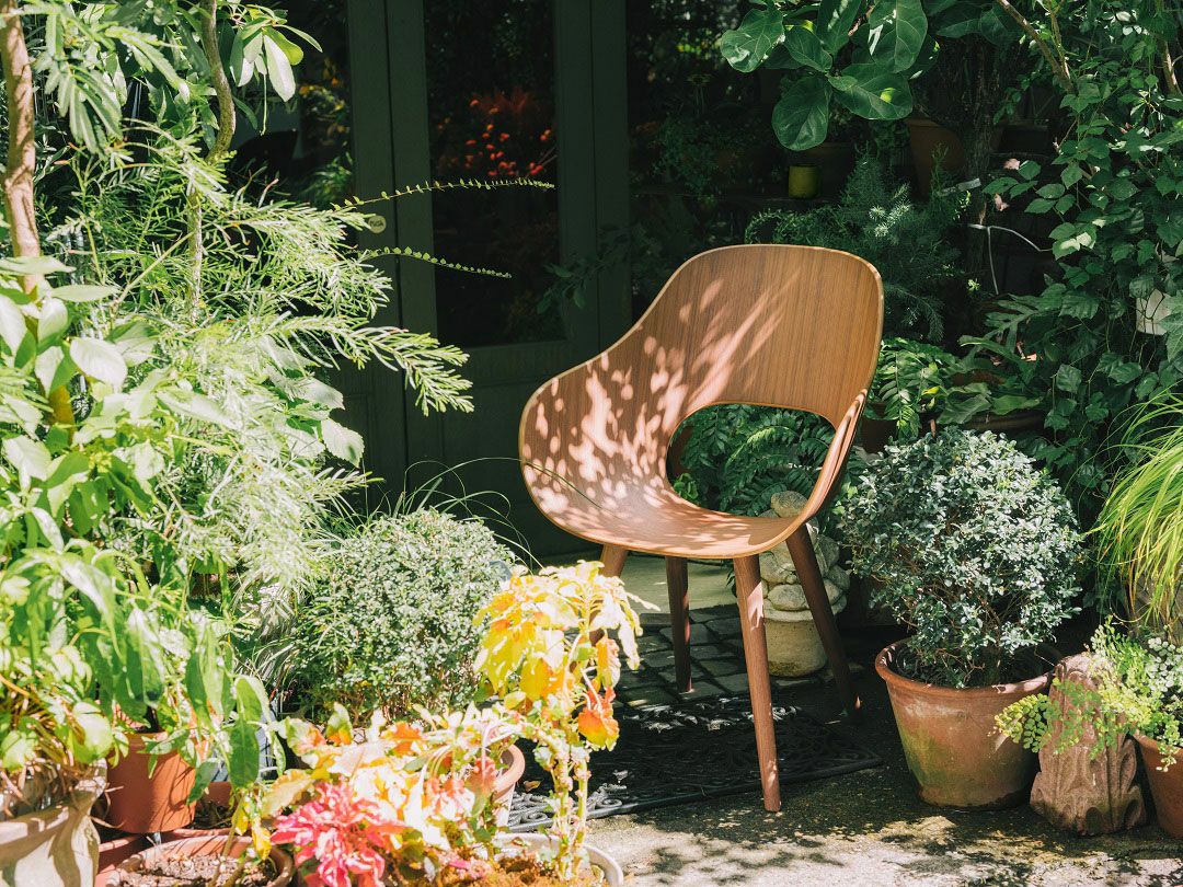 Roundishアームチェア（板座） | 【公式】マルニ木工オンライン