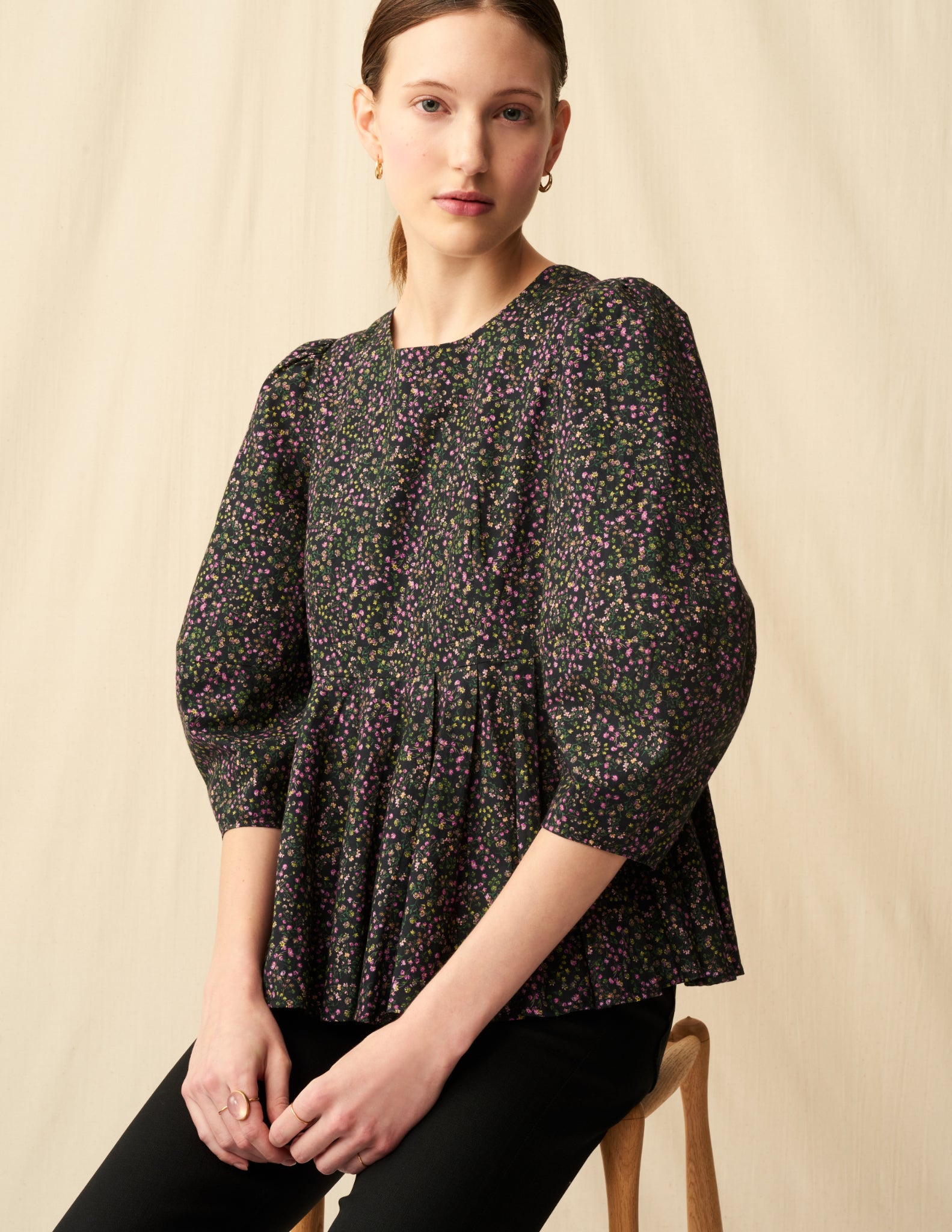 MARIHA(マリハ) 花の蕾のブラウス Poppy Fields/Black トップス