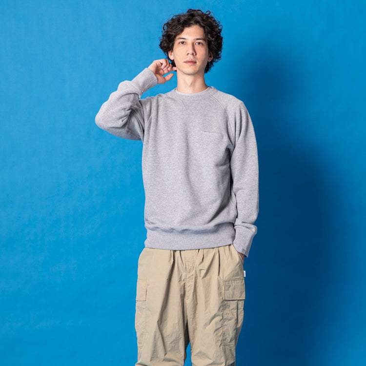 ループウィラー｜Begin別注 新・首ゆるスウェット - ビギンマーケット