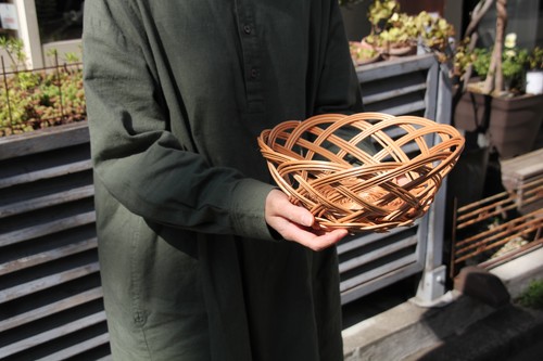 かご・バスケット・雑貨 - menui | 東欧のかご【柳 透かしフルーツ