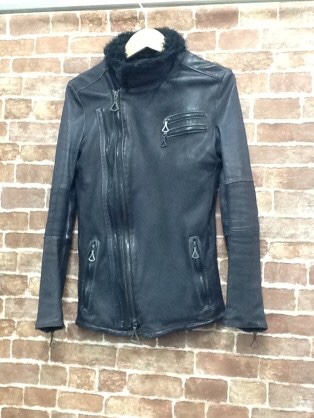 CHARMCULTについて大解説！ブランド情報から中古相場まで幅広く網羅！