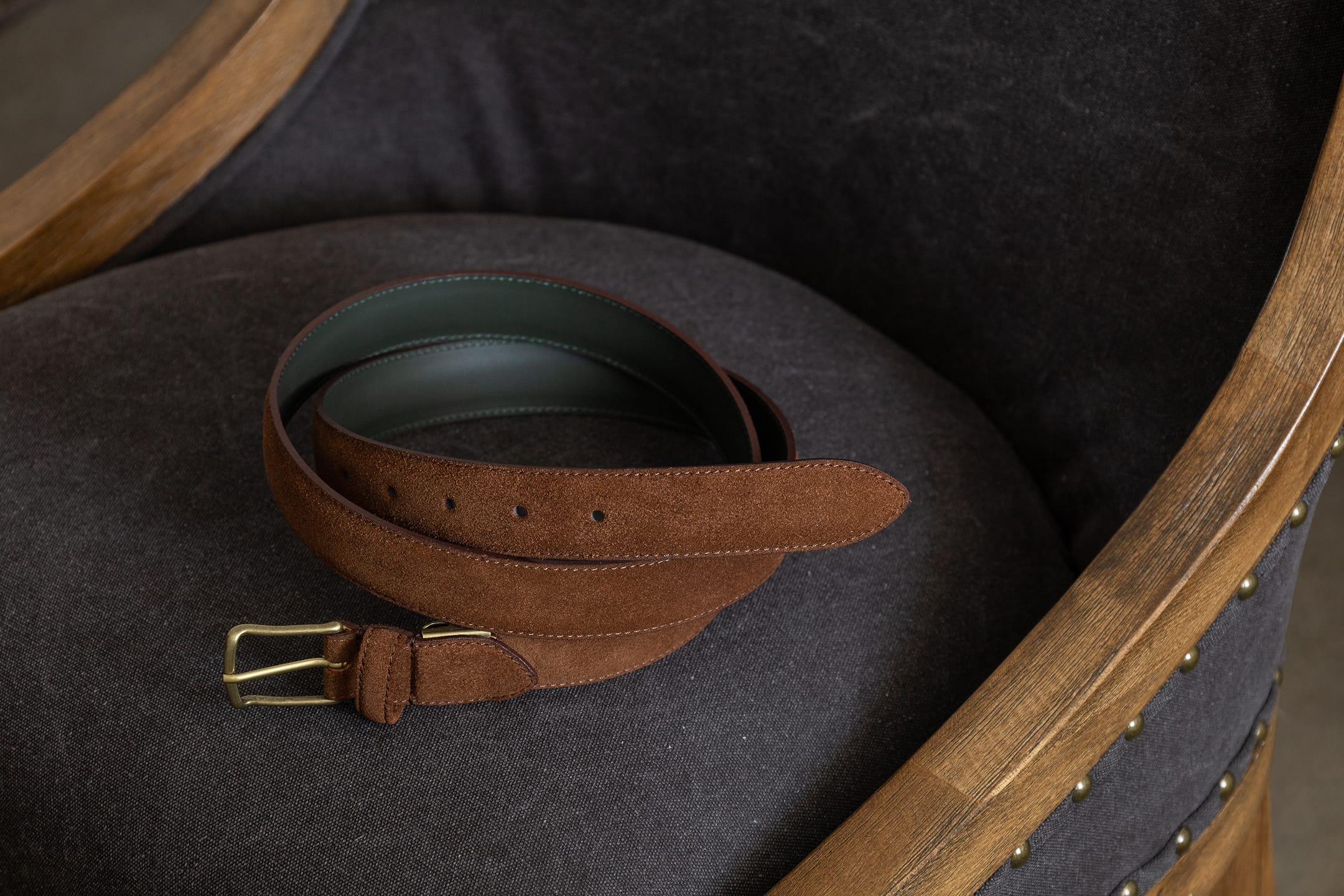 スエード ベルト - Gold | 大人のバッグ・財布・ ベルト など拘りの