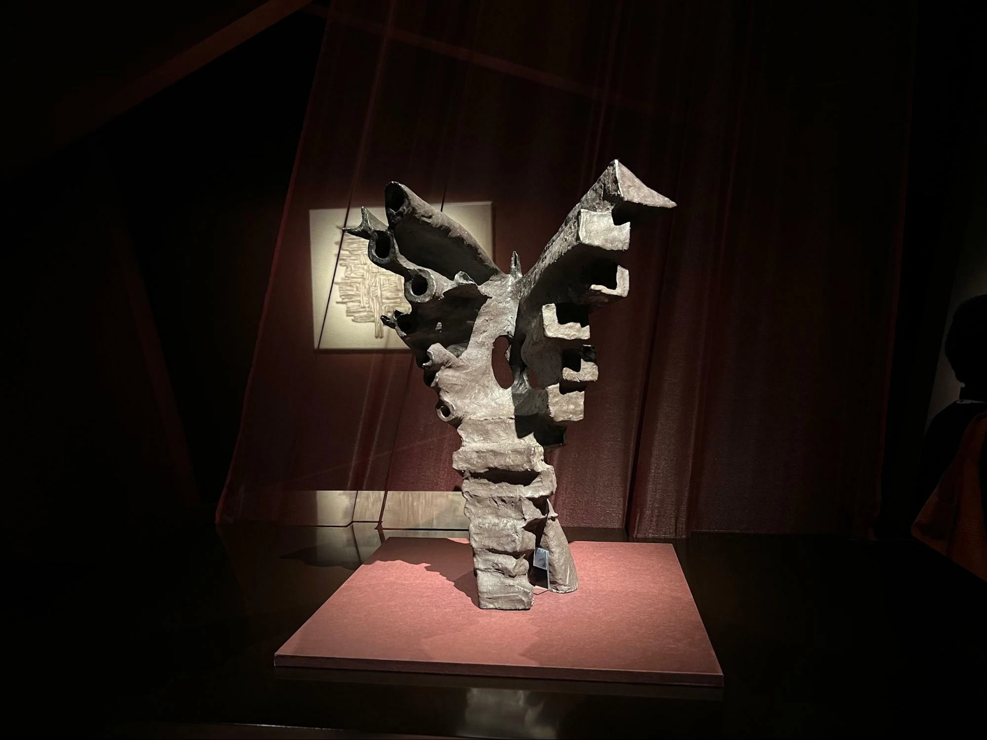 前衛陶芸の50年を体感、八木一夫や鈴木治ら走泥社の展覧会