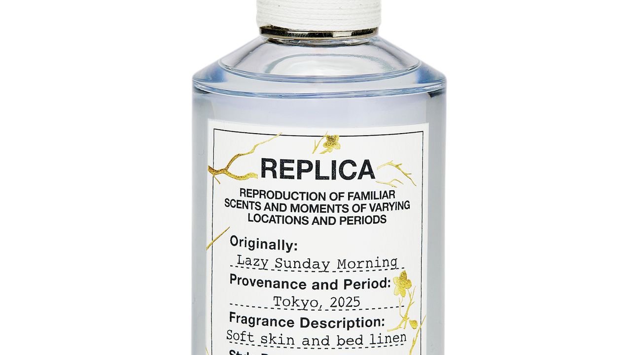メゾン マルジェラ 「レプリカ」 フレグランスの日本限定ラベルは金