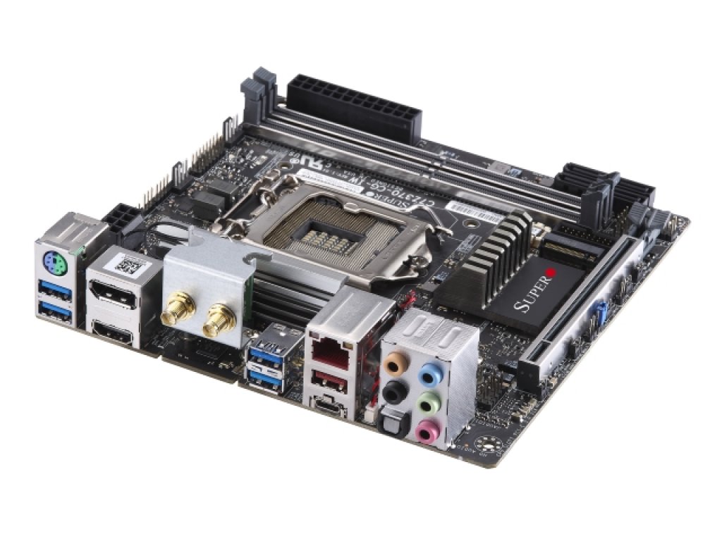 ちょっと光る、それでもシックにまとめたIntel Z370チップセット搭載