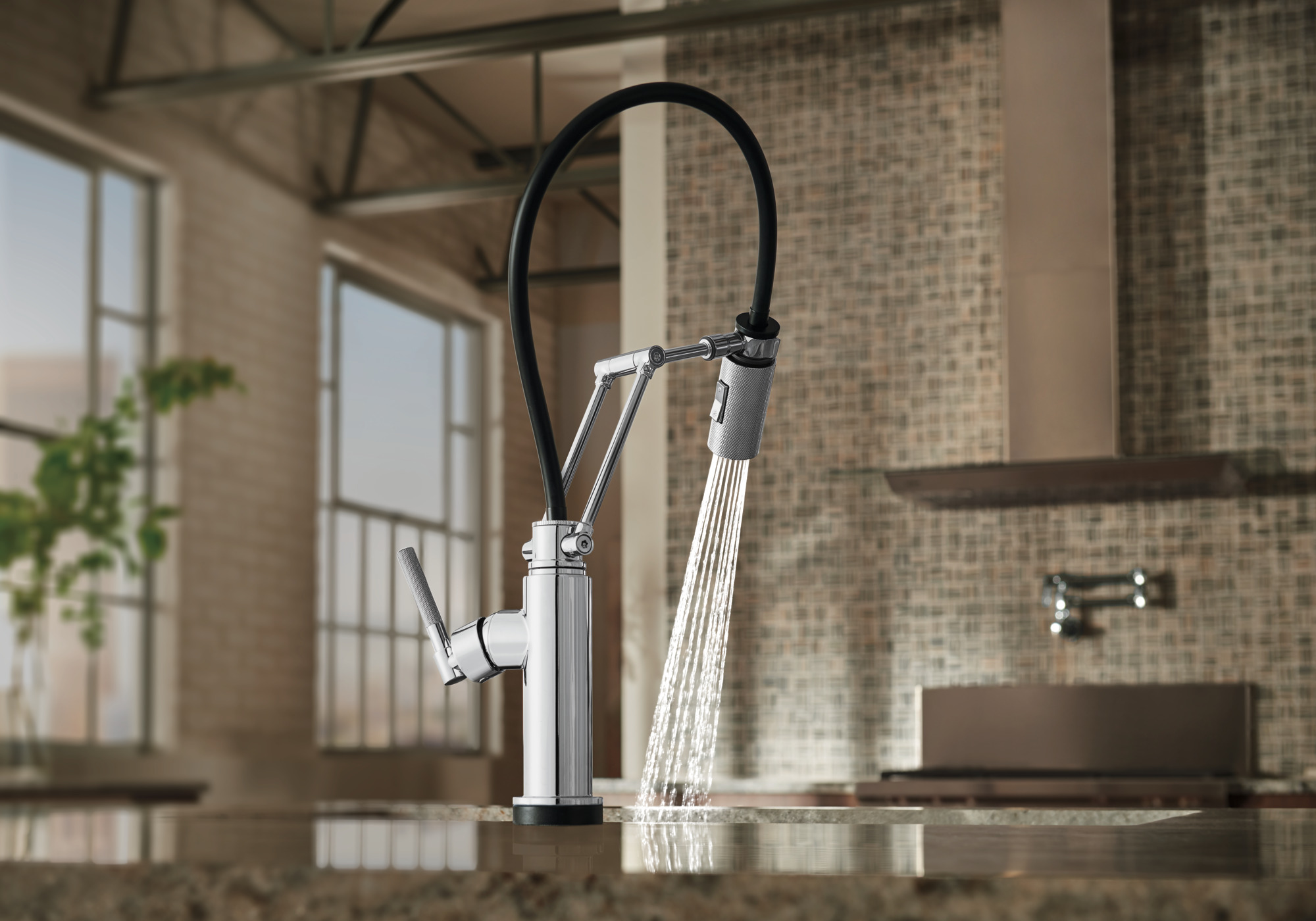 Litze® | SmartTouch® Articulating Kitchen Faucet with Knurled Handle