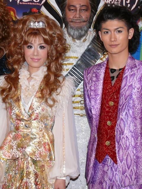 佐藤健、三浦春馬らが集結「SUPER ハンサム LIVE」映画館生中継が決定