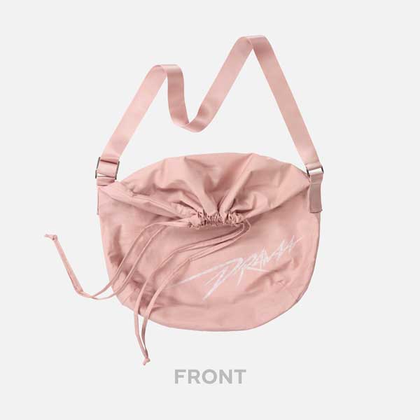 jp.ktown4u.com : aespa - CROSS BAG + PHOTO CARD SET