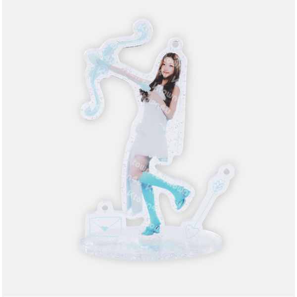 ktown4u.com : Hearts2Hearts - [1st Mini Album [FOCUS] MD] ACRYLIC