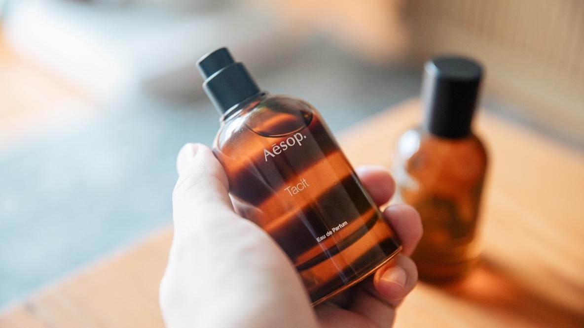 使用4年仍持續回購的Aesop「Tacit悟香水」羅勒＆柑橘清香令人著迷